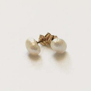 Vintage Genuine Baroque Pearl Stud Earrings—Goldtone